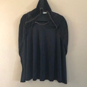 Black cape/robe